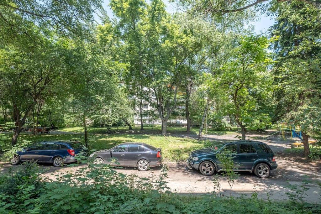 Top Location, Brand New 3 Bdrm Apt & Free Parking Sofia Eksteriør billede